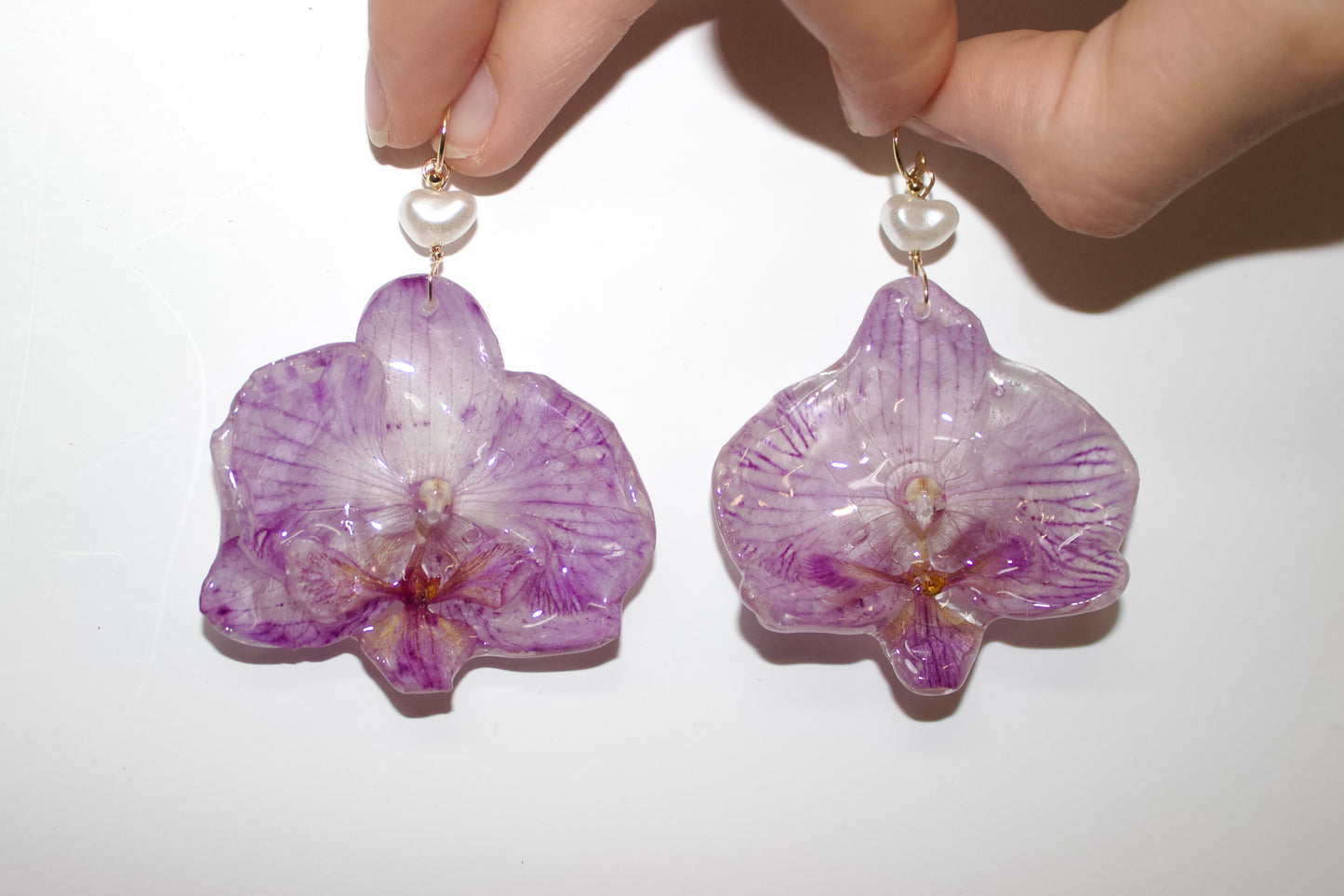 Bright Purple Veined Small Orchid Dangles