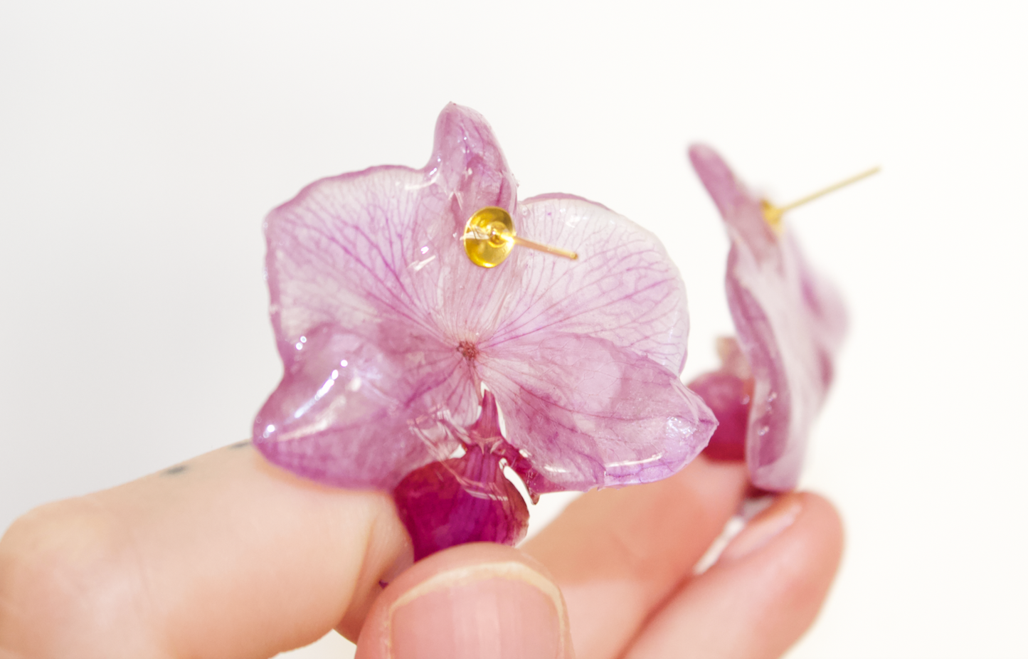 Bright Purple Veined Super Mini Orchid Studs